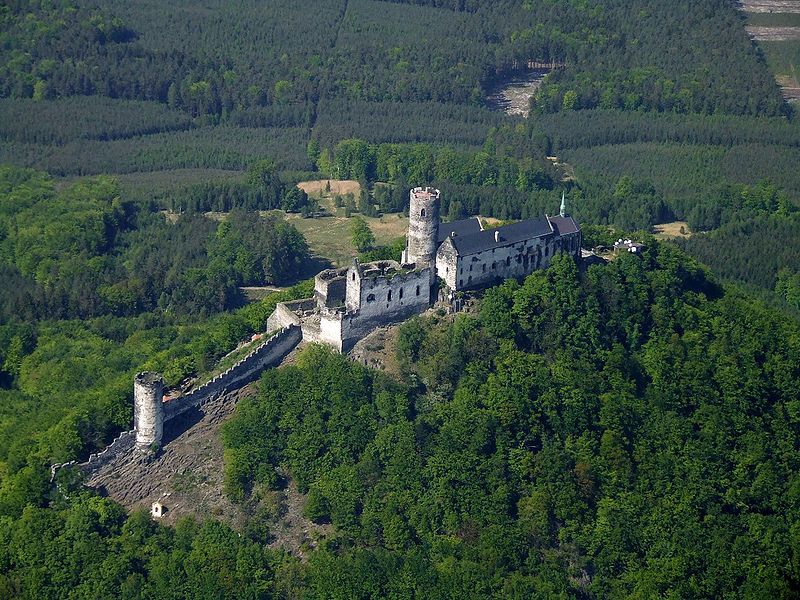 Бездез, фото: Ян Совка CC BY-SA 3.0 Бездез, фото: Ян Совка CC BY-SA 3.0