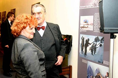 Vlasta Parkanová and Karel Schwarzenberg, photo: www.army.cz