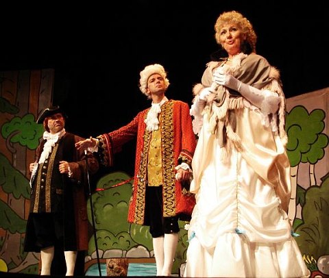 'Lucerna', photo: www.divadlo.satellite1-416.com