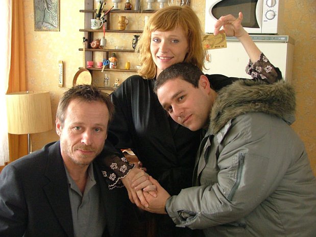 Re: Sklapni a zastřel mě / Shut Up and Shoot Me (2004)