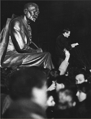 Milan Kňažko à Bratislava en Novembre 1989, photo: Petra Bombíková-Maudgil