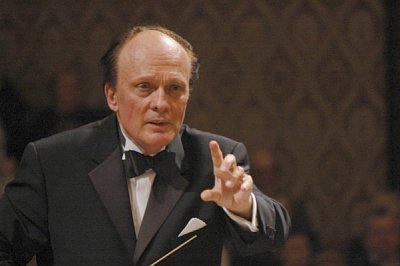 Zdeněk Mácal, photo: www.festival-besancon.com