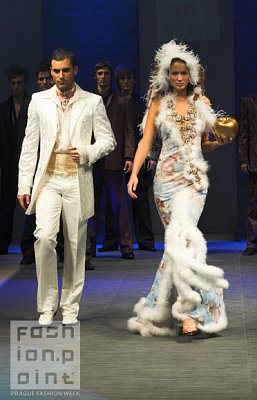 Photo: www.praguefashionweek.com