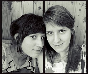 Zuzana and Markéta Irglová (right), photo: www.hudbavalmez.cz