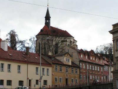 Iglesia de San Roque (Foto: www.hrady.cz)
