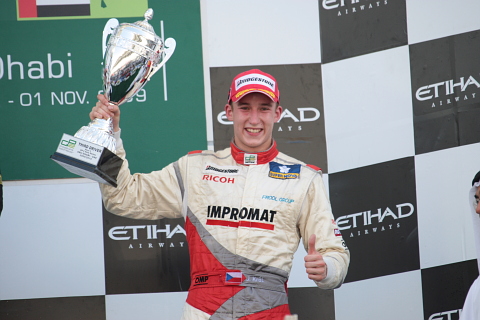 Josef Král en el podio del GP de Abu Dhabi de GP2