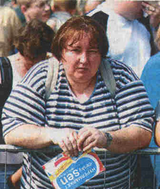 Photo: Lidove noviny, 2.6.2003, Jan Zatorsky