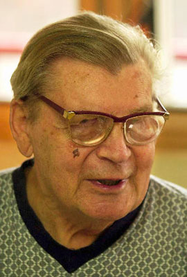 Famous Czech explorer Jiri Hanzelka dies at the age of 82 ...