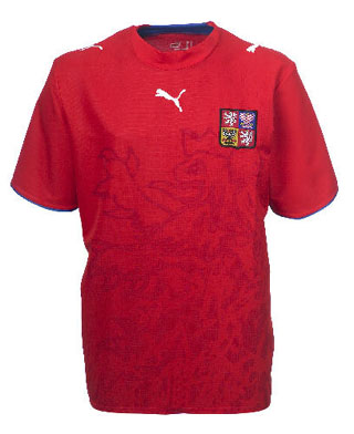 Close up of Czech top