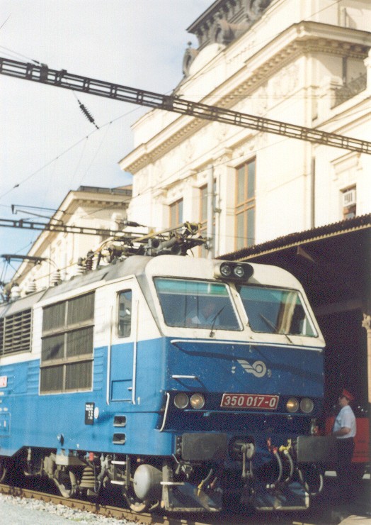 Brno's main train station