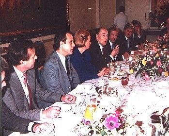Le petit-déjeuner au Palais Buquoy le 9 décembre 1988