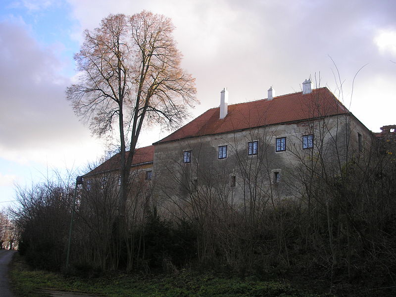 Hrad Sádek, foto: www.zamek-sadek.com