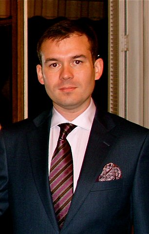 Rafael E. Rincón - Urdaneta Z. Relaciones Públicas del Círculo Chileno Checo