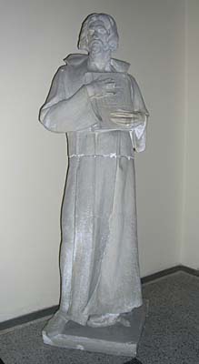 Hus-Statue in der Kirche in Pecky (Foto: Autorin)
