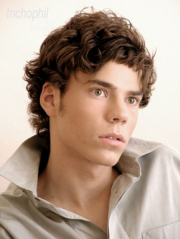 Photo: www.trichomania.com