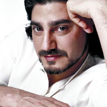José Cura