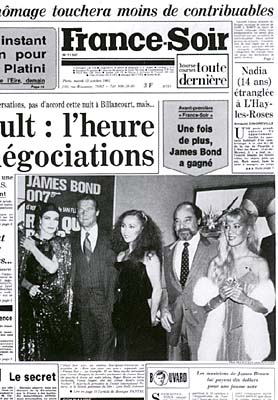 Norbert Auerbach en couverture de France Soir, avec Roger Moore