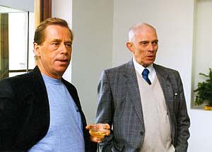 Václav Havel et Ivan Medek