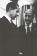 František Schwarzenberg s americkým vyslancem