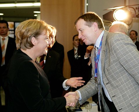 Angela Merkel und Peter Barton (Foto: Frank Ossenbrink)