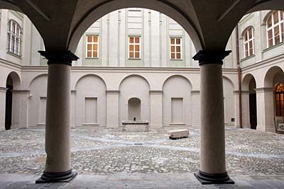 Le palais Rožmberk