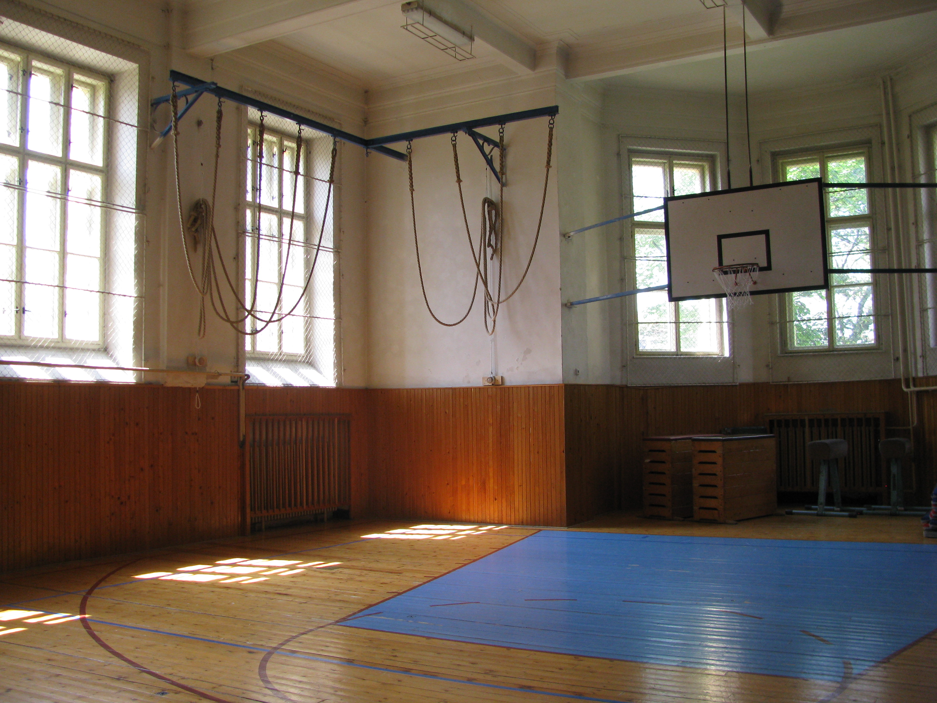 Tělocvična kladenského gymnázia