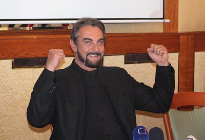 Kabir Bedi