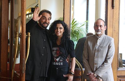 Kabir Bedi with his girlfriend Parvin, photo: Štěpánka Budková