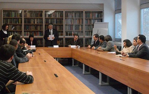 José Luis Bernal en la Universidad de Economía de Praga