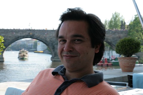 Luis a orillas del Moldava, foto: autora