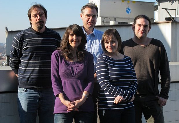 English Service Staff