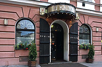 a tale of 2 restaurants a tale of 2 restaurants