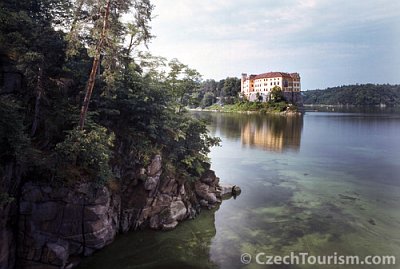 Orlická přehrada