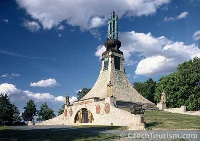 Slavkov - Mohyla míru, foto: Czech Tourism