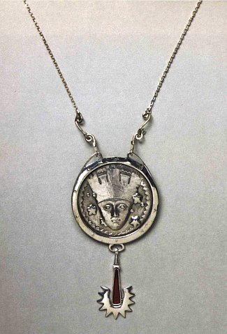 Prague, pendentif