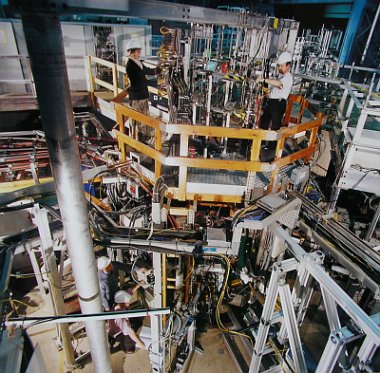 Pohled na tokamak zhora