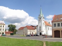 Václavské náměstí v Trmicích (Foto: www.mestotrmice.cz)