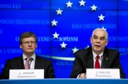 Státní tajemník Zoltán Balog a komisař Laszlo Andor na tiskové konferenci (Foto: Evropská unie)