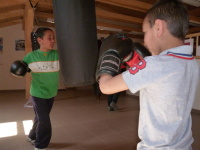 Boxující děti (Foto: Diecézní charita ostravsko-opavská)