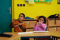 Romské děti ve škole (Foto: Amnesty International)