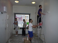 Práce na budování posilovny (Foto: IQ Roma servis)