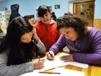 Výuka romštiny by mohla pomoci žákům získat dobrý vztah ke škole (Ilustrační foto: Miroslav Zimmer)