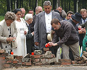 Commemoration of victims of the Roma Holocaust at Auschwitz-Birkenau, photo: CTK
