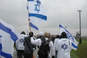 Izraelští studenti v Osvětimi (Foto: Jana Šustová)