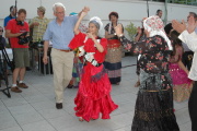 Redový tanec s nevěstou (Foto: Jana Šustová)