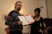 Učitel Ján Sajko dostal v prosinci 2010 Cenu Muzea romské kultury (Foto: Jana Šustová)