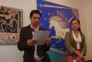 David Tišer zahajuje výstavu Katarzyny Pollok v rámci festivalu Khamoro 2007
