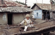 Syn romského kováře v rumunské vesnici Stefanesti (Foto: Michaela Janoch)