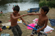 Romské děti na letním táboře pořádaném o.p.s. Romodrom (Foto: Jana Šustová)