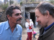 Gejza Horváth (vlevo) - hlavní hrdina filmu Romský král
